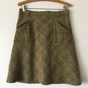 H&M olive wool blend tweed fall / winter skirt